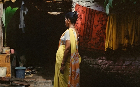 Ngành “công nghiệp” đẻ thuê trị giá 2 tỷ USD ở Ấn Độ có thể bị phá sản