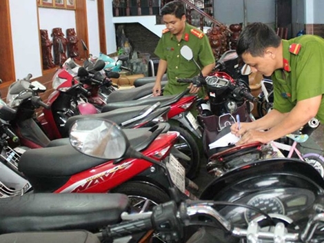 Tìm chủ sở hữu xe máy