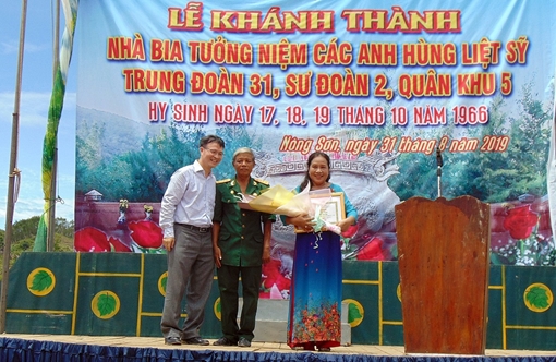 Nữ cựu chiến binh nặng lòng với các anh hùng, liệt sĩ