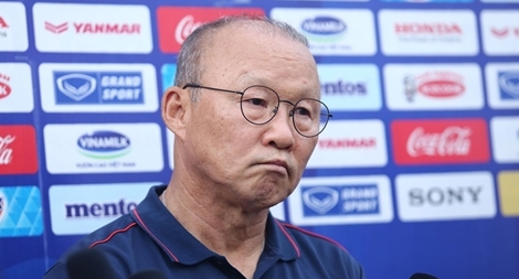 HLV Park Hang-seo thấy may mắn vì Việt Nam không chung bảng với Hàn Quốc