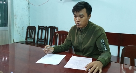 Vi phạm giao thông còn đăng facebook lăng mạ  CSGT