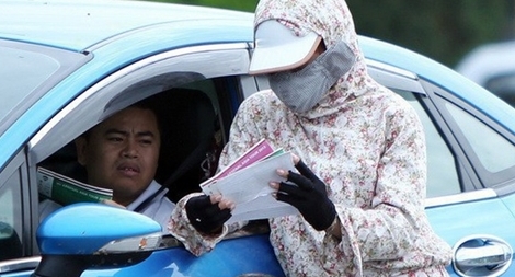 Trận Việt Nam - Malaysia: Phe vé hoạt động, giá đắt như vàng