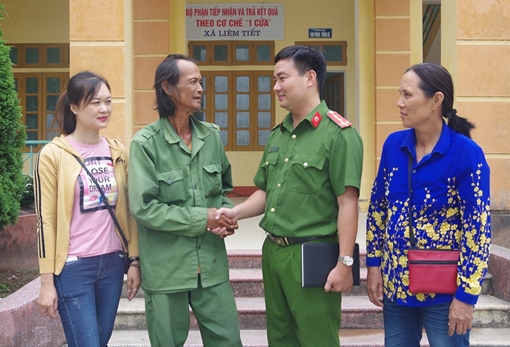 Công an xã giúp người đi lạc hơn 1.000 km về nhà