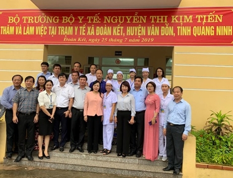 Nâng cao mạng lưới y tế cơ sở, bao phủ chăm sóc sức khỏe toàn dân