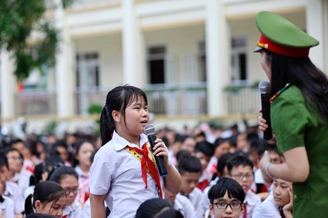 Triển khai các giải pháp phòng tránh mang thai ở tuổi vị thành niên