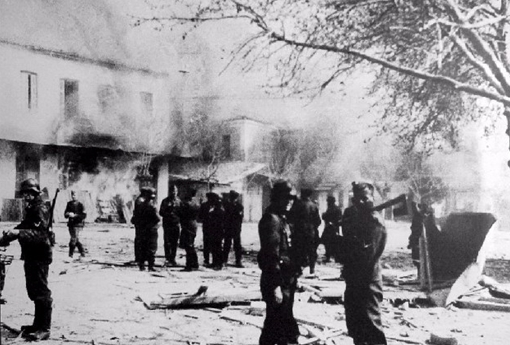 Sương mù và đêm đen