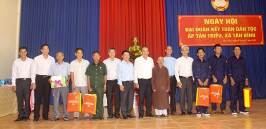 Sôi nổi Ngày hội Đại đoàn kết toàn dân tộc tại vùng đất anh hùng Tân Triều