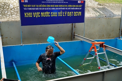 Lời qua, tiếng lại xung quanh chuyện làm sạch sông Tô Lịch