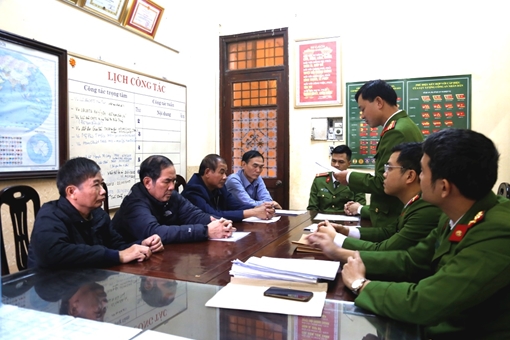 Bán đất trái luật, 4 cựu cán bộ xã dính vòng lao lý