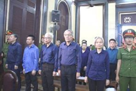 Bị can Trần Phương Bình và đồng phạm gây thiệt hại cho DAB 9.642 tỉ đồng như thế nào?