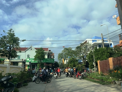 Thanh niên tử vong tư thế treo cổ trên cây, 2 tay bị trói