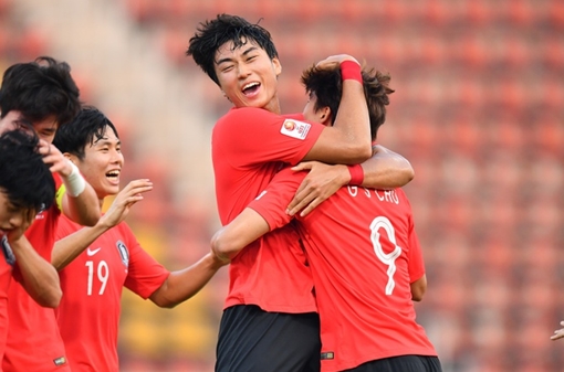 Thắng nghẹt thở Jordan, U23 Hàn Quốc vào bán kết