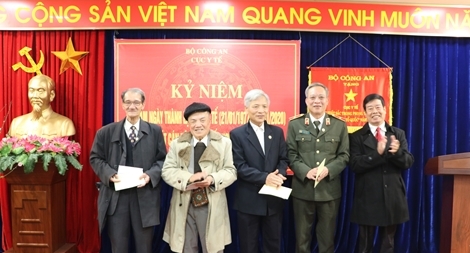 Cục Y tế CAND gặp mặt cán bộ hưu trí