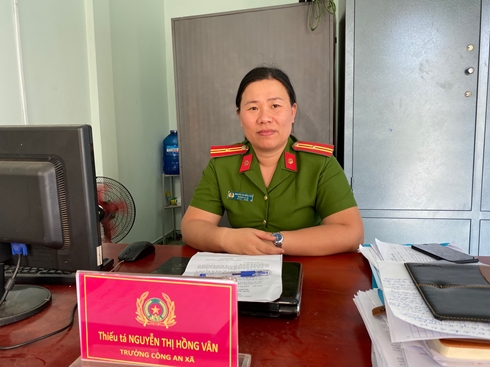 Nữ Trưởng Công an xã ở vùng biên