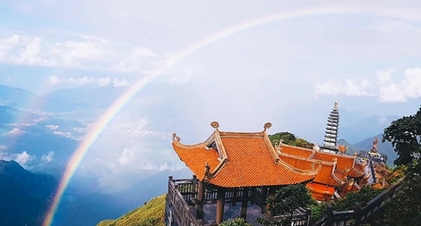 Đón xuân khác lạ giữa non ngàn Tây Bắc