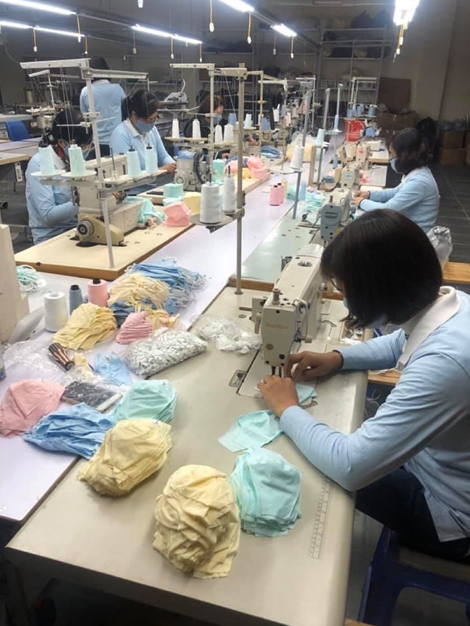 Vinatex cung cấp 750.000 khẩu trang vải kháng khuẩn ra thị trường