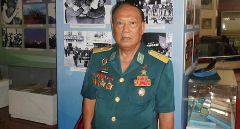 Người Anh hùng và truyền thống vẻ vang đánh thắng trận đầu