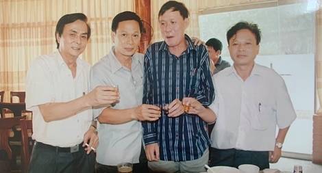 Nhớ anh Lưu Vinh - một nhà báo đam mê, sống chết cùng con chữ