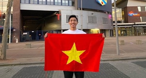 Văn Hậu nhắn gì với ngưòi hâm mộ giữa dịch COVID-19