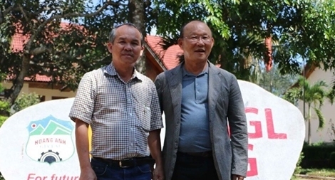 Chuyện 3 ông bầu làm thay đổi bóng đá Việt