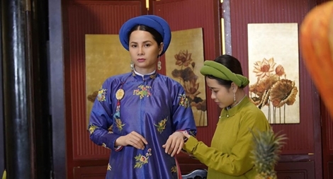 Chuyện mua vai trong phim “Phượng Khấu”: Sự dễ dãi của phim Việt