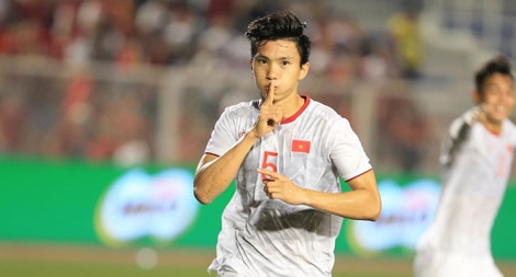 Văn Hậu tiếp tục gắn bó SC Heerenveen, thầy Park nên buồn hay vui?