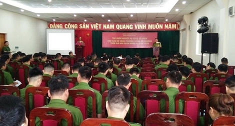 Tập huấn kỹ năng PCCC cho cán bộ UBND phường, Cảnh sát khu vực