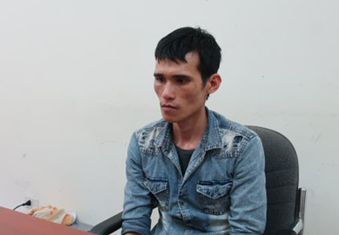 Vận chuyển 1, 5 kg ma túy đá đi tiêu thụ từ Lào về Việt Nam 