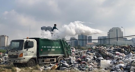 Lên phương án xử lý hơn 9.000 tấn rác ùn ứ tại khu vực nội thành Hà Nội