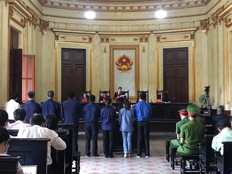   “Đại gia” Trầm Bê và “siêu lừa” Dương Thanh Cường: Án chồng án