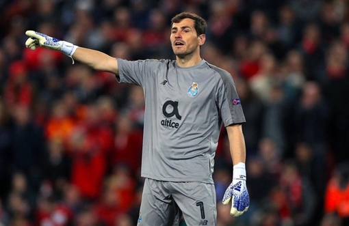 Cựu vô địch World Cup tuyên bố giải nghệ