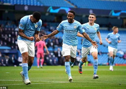 Real bị "xử đẹp" ở Etihad, Ronaldo "khóc hận" cùng Juve