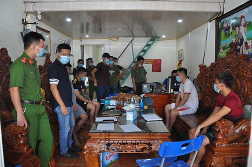 Công an tỉnh Hải  Dương triệt phá đường dây cá độ bóng đá nghìn tỷ