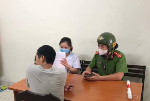 Vứt khẩu trang ra đường phố có thể bị phạt tiền đến 7 triệu đồng