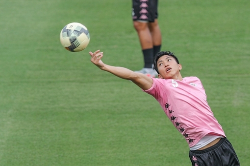 Văn Hậu dính chấn thương, vắng mặt ở Tứ kết Cup Quốc gia