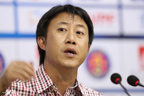 Huấn luyện viên Thành Công: Đời không như tên gọi