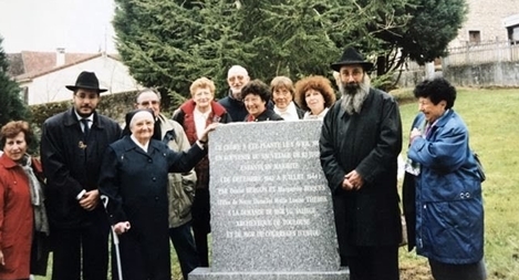 Bí ẩn nhà thờ che giấu 83 trẻ Do Thái trước họng súng phát xít