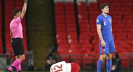 Sau M.U đến lượt đội tuyển Anh nhận thất bại vì Harry Maguire