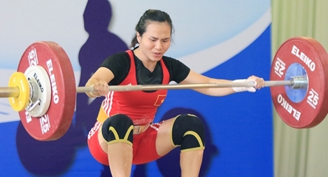 Bài toán không dễ giải của cử tạ 