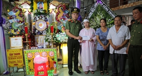 Tiếc thương người "hiệp sĩ" dũng cảm