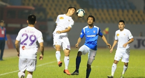Đoạn kết V.League 2020: Nước mắt không rơi ở Cẩm Phả!