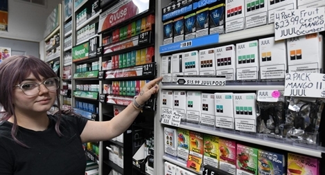 Nghề buôn lậu mới:  Thuốc lá điện tử