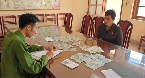 Vừa ra tù lại đột nhập nhà dân phá két sắt