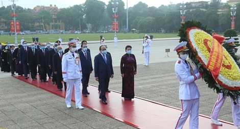 Lãnh đạo Đảng, Nhà nước vào Lăng viếng Chủ tịch Hồ Chí Minh