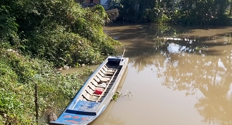 Thi thể người đàn ông trôi trên sông Bảo Định