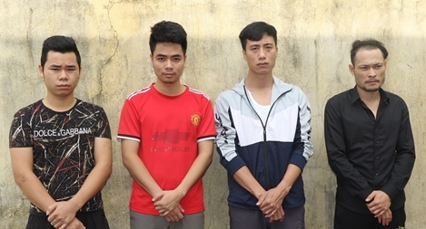 Công nhân câu kết lái xe, trộm 27 tấn thép phế liệu