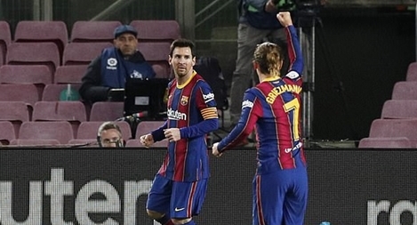 Bị Messi "hạ gục" thủ thành Levante nói gì