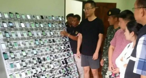 Click thuê - "tù khổ sai" thời công nghệ