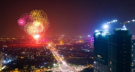 Mùa festival, nhanh chân chọn điểm “hot” xem pháo hoa