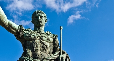 Sau Julius Caesa là gì?